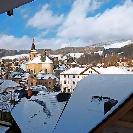 Dolni Namesti Rokytnice nad Jizerou